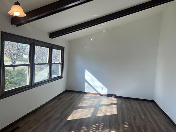 4th image of 282 Lakeland Dr
