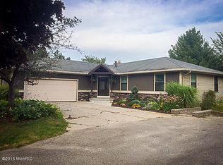 1430 Angling Rd SW, Grandville, MI 49418