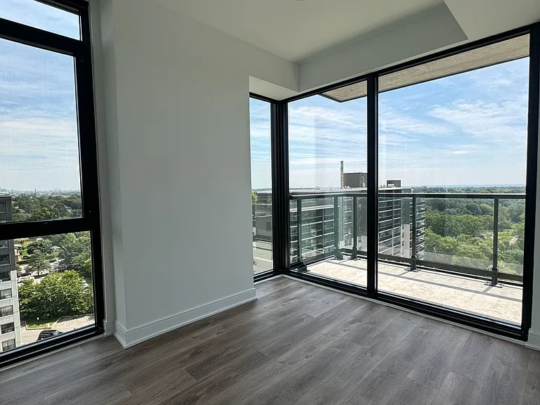 86 Dundas St E #1114 — Photo 15