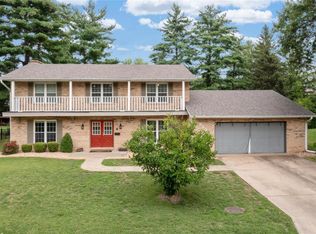 925 Reiss Rd, O'Fallon, IL 62269