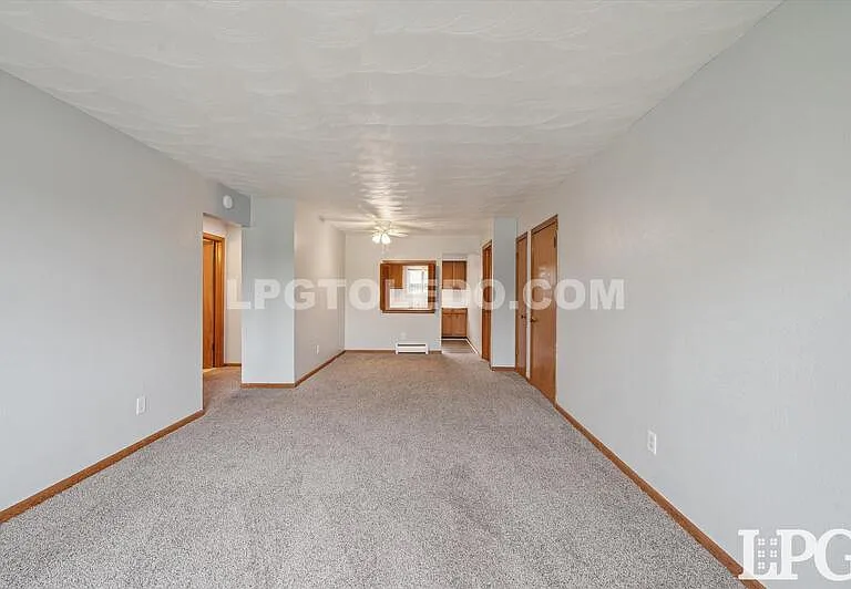 3310 Arlington Ave #4 — Photo 5