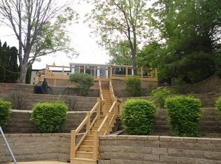 16 Hole In The Wall Rd, Wilmington, IL 60481