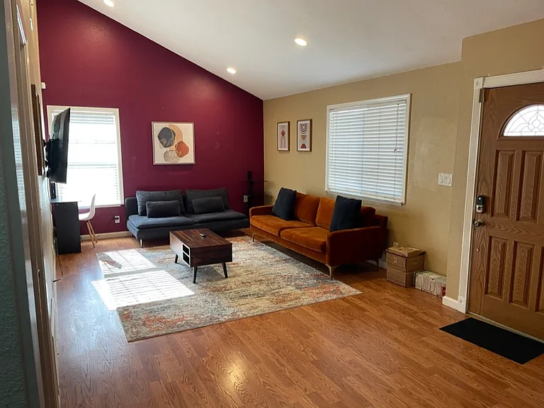 4417 Norocco Cir — Photo 3