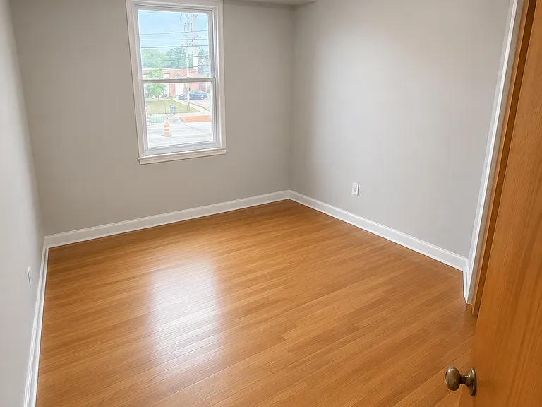 2295 Warrensville Center Rd #7 — Photo 5