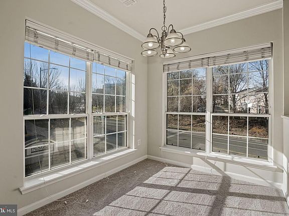 5th image of 4561 Strutfield Ln APT 3215