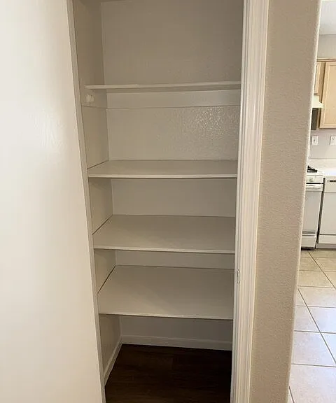 8056 Sweet Clover Ct — Photo 13