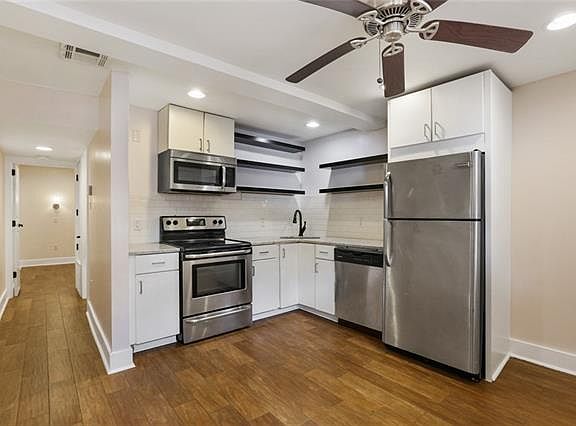 4th image of 4217 Prytania St APT 100
