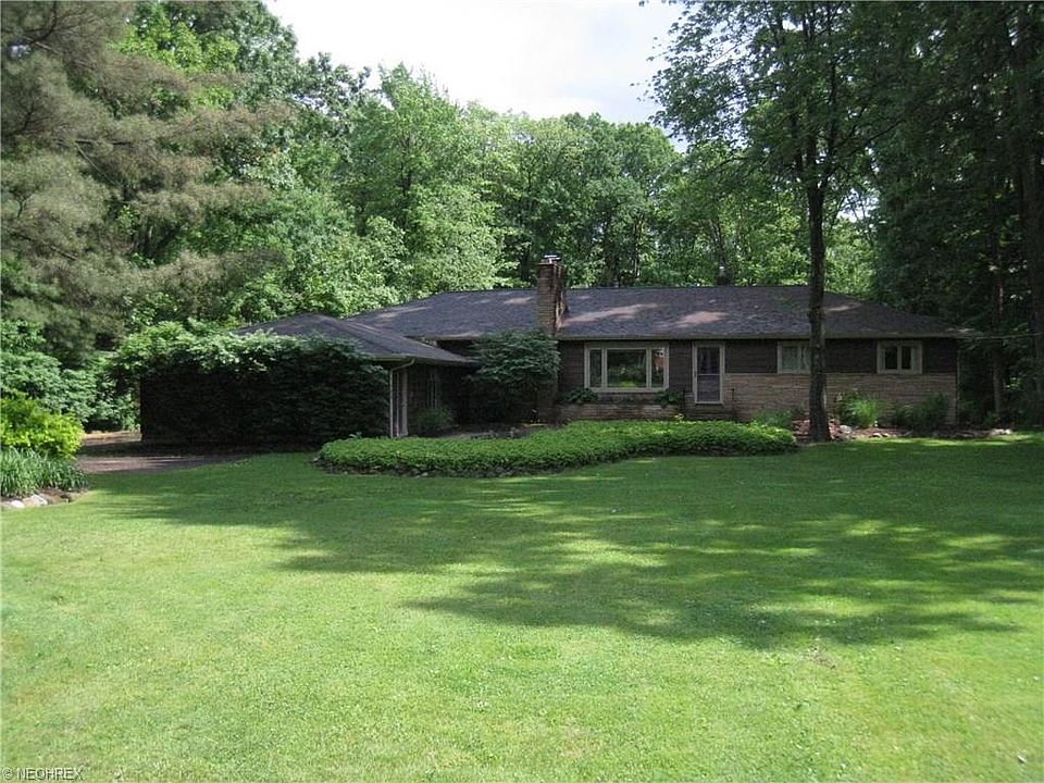1st image of 34640 Sherwood Dr