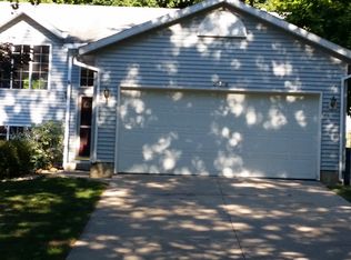 326 Holmdene Blvd NE, Grand Rapids, MI 49503