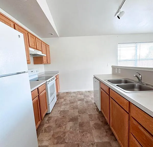 315 N 270 W — Photo 5