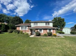 3401 Shelton Ave, Bethlehem, PA 18020