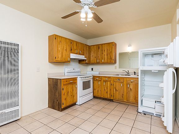 5th image of 1015 Pueblo St APT 6