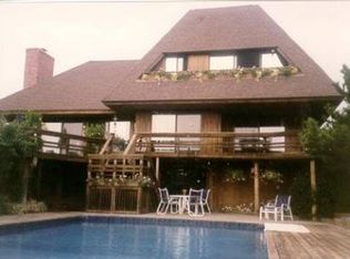 29 Seabreeze Ln, Amagansett, NY 11930