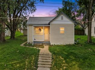 204 W Pearl St, Savannah, MO 64485