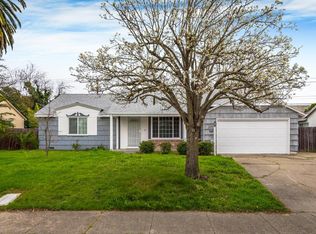 7055 Demaret Dr, Sacramento, CA