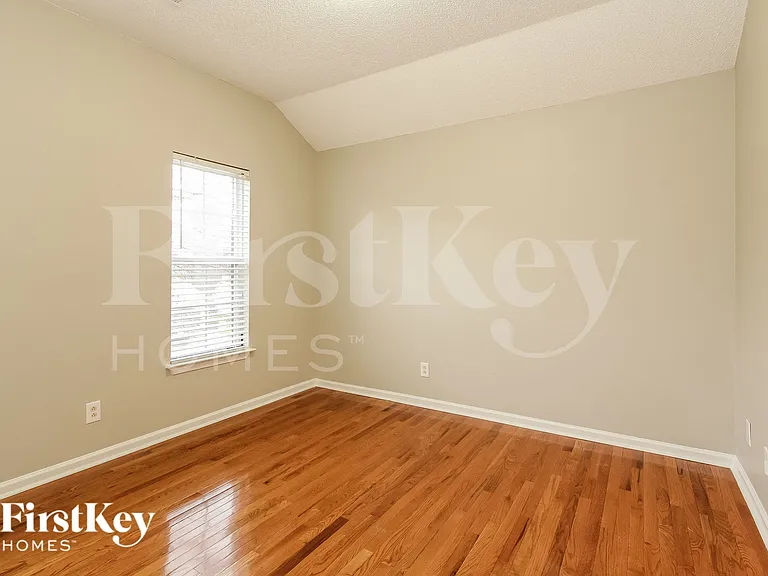 11208 Ridge Oak Dr — Photo 12