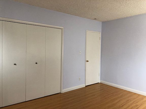 3rd image of 532 N New Ave APT 2