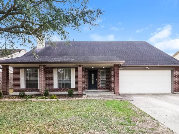 6026 Egypt Dr, Pasadena, TX 77505