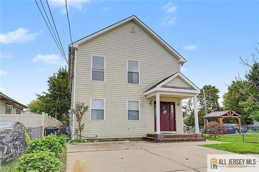 3 bed, 2.5 bath, 2976 sqft, $3,750 — Photo 4