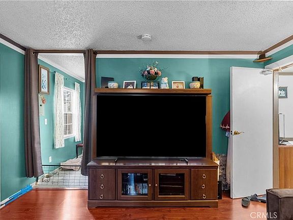 5th image of 833 Pepper Way
