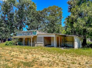 5101 NE Stephens St, Winchester, OR 97495