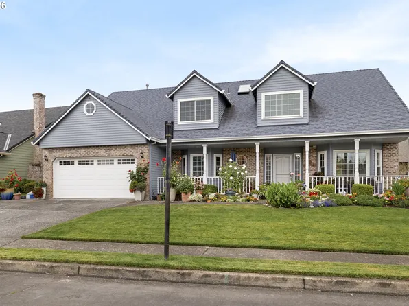 2745 NE Kelly Pl, Gresham, OR 97030