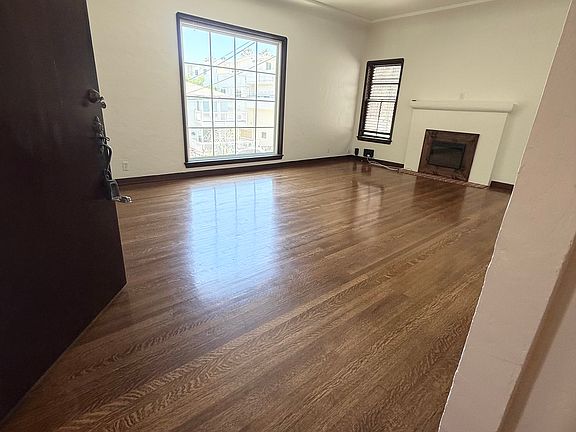 2nd image of 15 Loma Ave #17