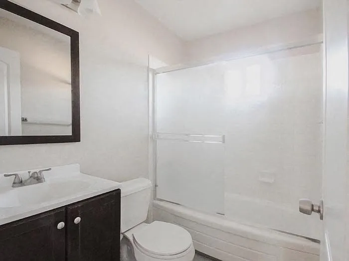438 Ventura Ave — Photo 9