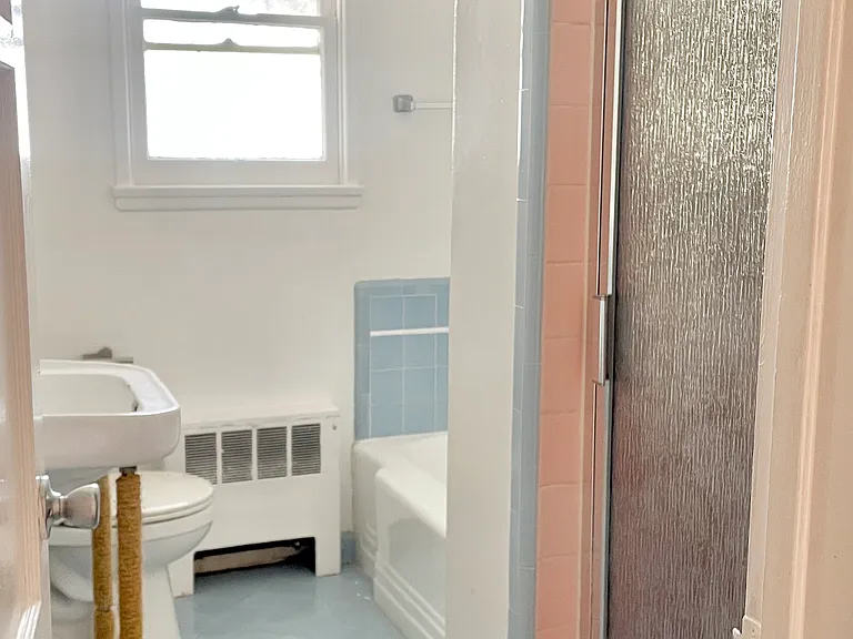 228 S Sycamore Ave #11 — Photo 15
