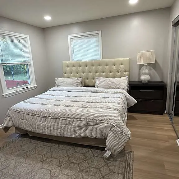 1650 La Salle Ave — Photo 14
