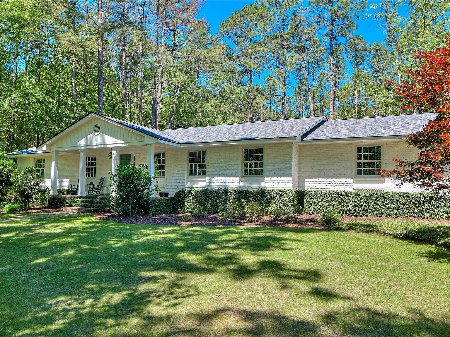 4 bed, 3.0 bath, 3617 sqft, $3,500 — Photo 2