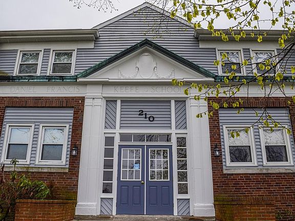 2nd image of 210 Washington St APT 31