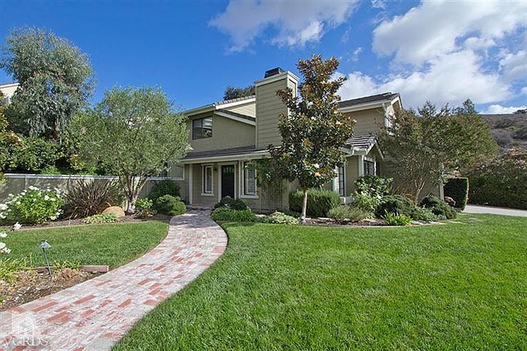 1st image of 418 Sunny Brook Ct