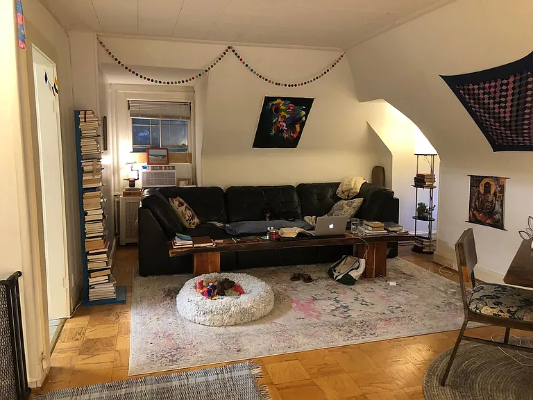 720 Gladstone Ave — Photo 8