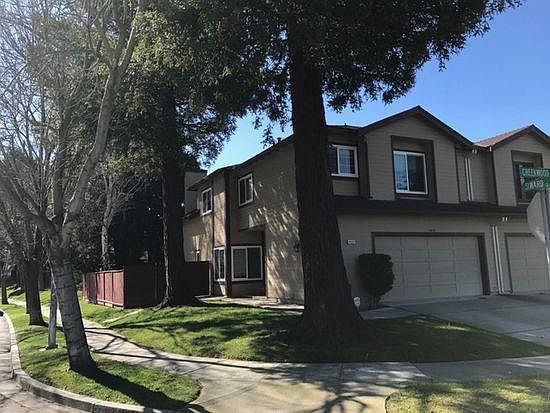 1st image of 4820 Creekwood Dr