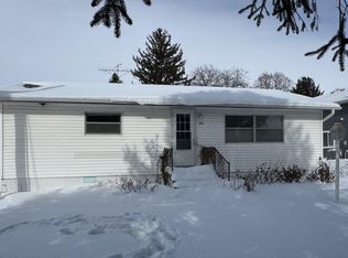 1502 Elm St, Stanton, NE 68779
