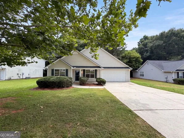 10543 Crabtree Dr, Jonesboro, GA 30238