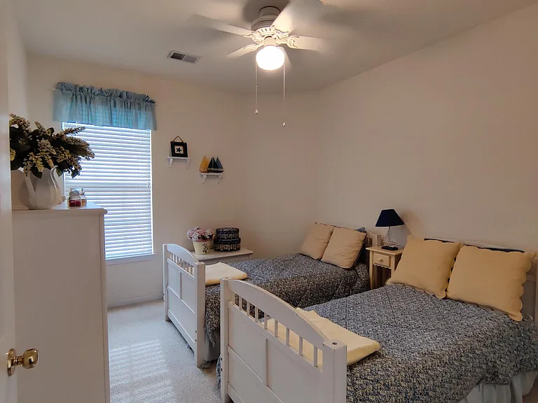 guest room 2