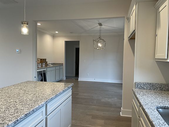 5th image of 744 Jersey Dr Lot 14