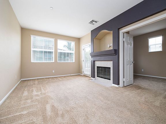 4th image of 2742 Matera Ln