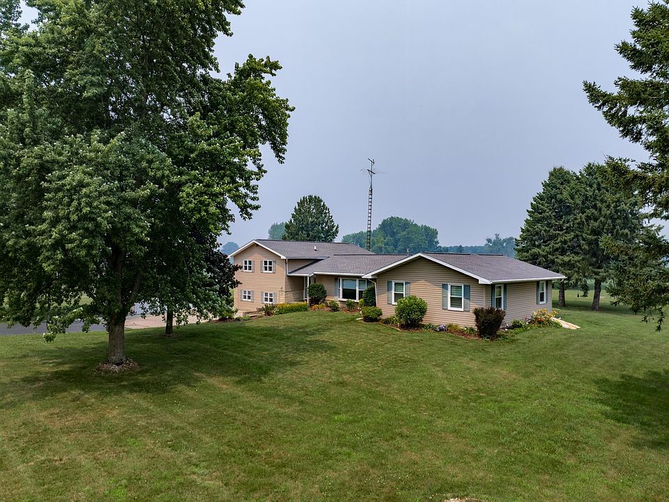 1st image of W5748 50th Ct