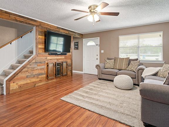 4th image of 4796 Cedar Hill Dr