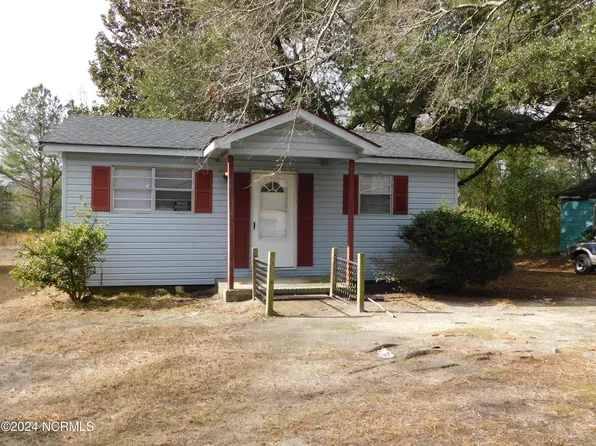 513 Corona Avenue, Laurinburg, NC 28352