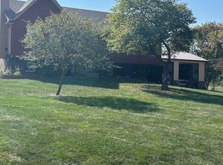 15091 Briarwood Dr, Basehor, KS 66007