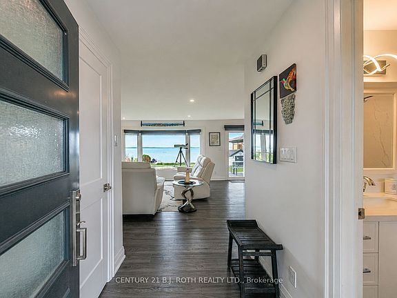 5th image of 91 Moon Point Dr