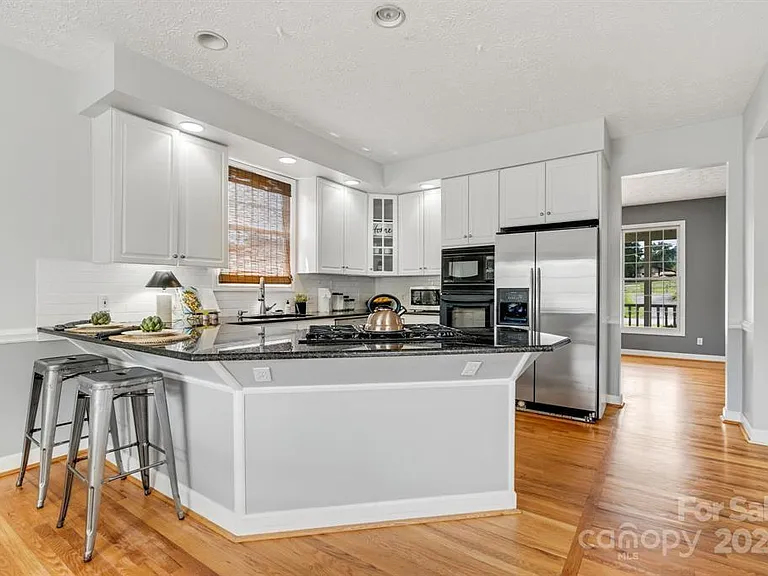 113 Caldonia Dr — Photo 14