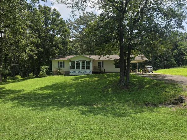 120 Pinecreek Ln, Murray, KY 42071
