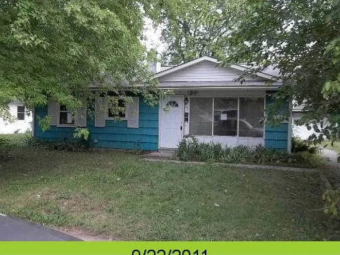 4126 Breton St photo 1