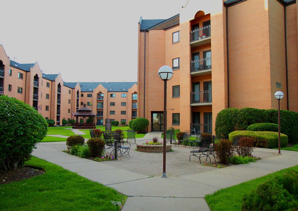 1st image of 7400 W Lawrence Ave Unit 135