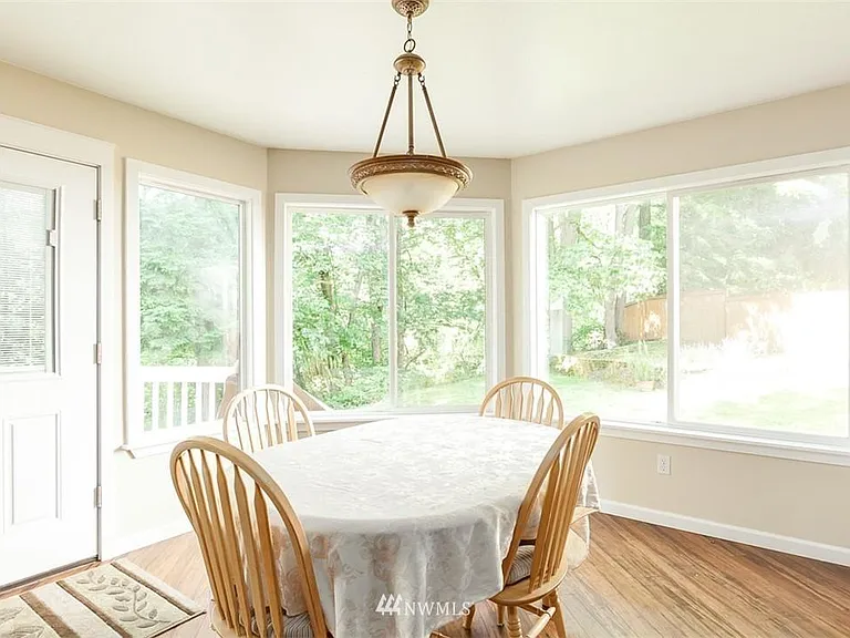 9622 S 221st Pl — Photo 19